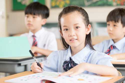 西安心理咨询：千万别做太负责任的父母