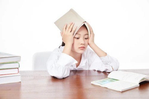 西安青少年心理咨询：初三孩子叛逆厌学，家长怎么办？