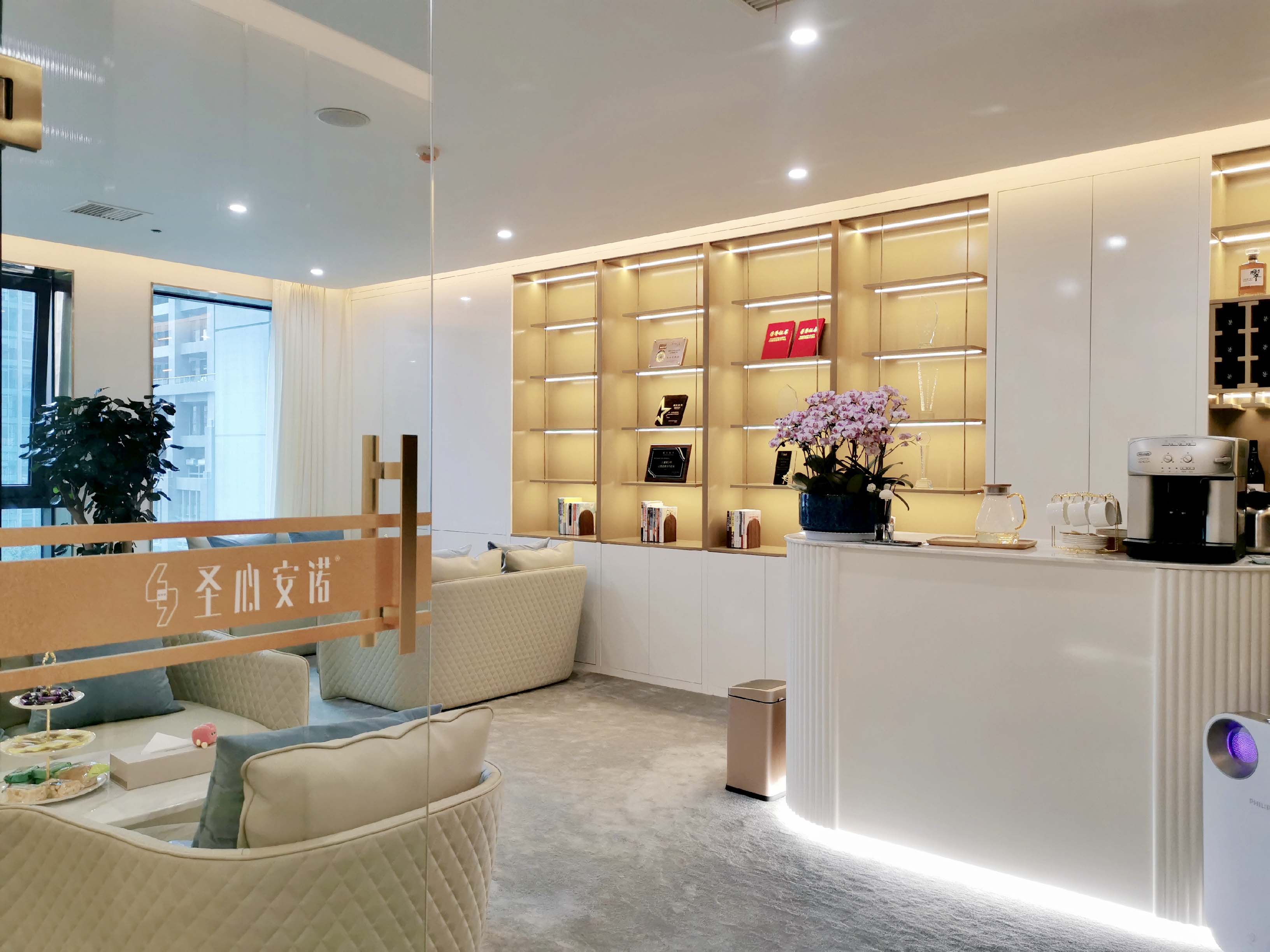 西安婚姻咨询:伴侣出轨,该不该离婚?